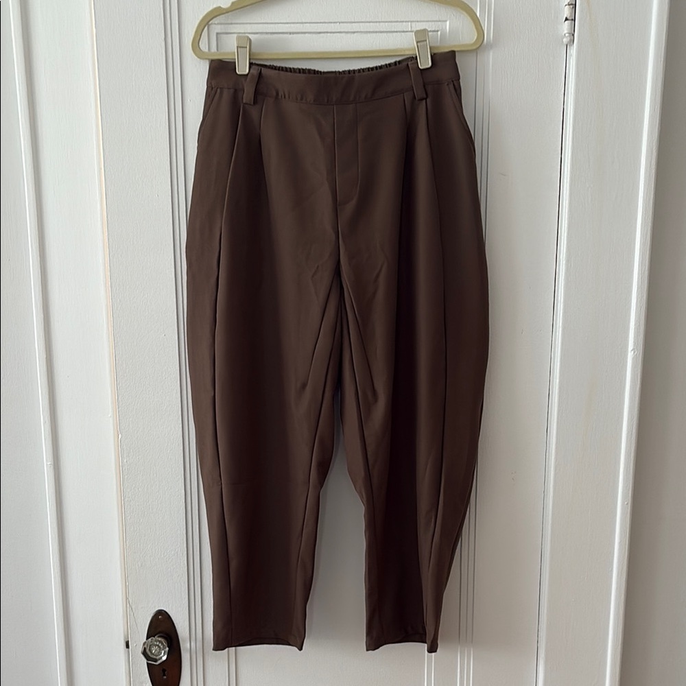 HALARA Brown Dress Pants Straight Leg size medium petite